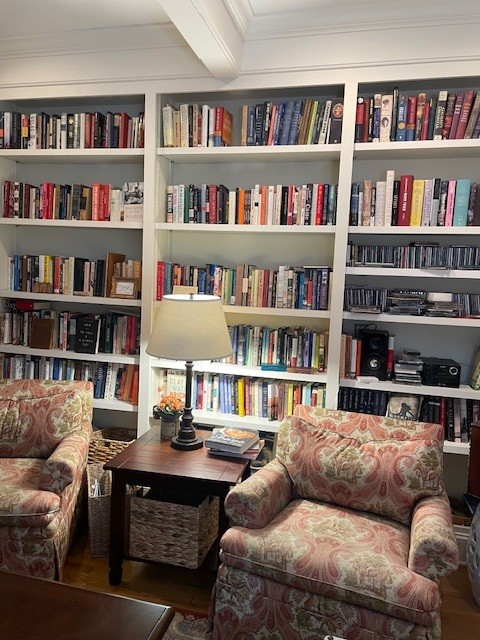 Rusoff_Agency_South_Carolina_office_library Rusoff Agency South Carolina office library